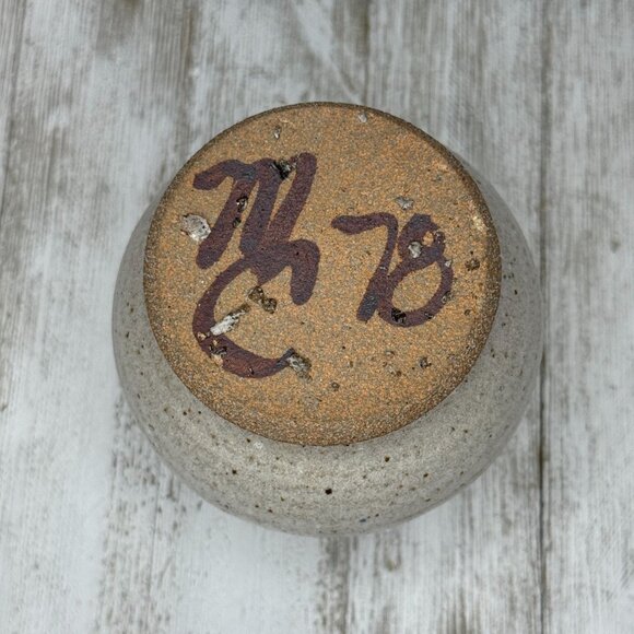 Vintage Stoneware Salt Glazed Hand Thrown Pottery Vase Signed MC 78 - Picture 6 of 6